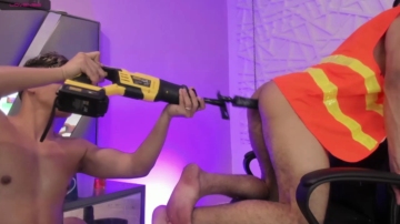 My_House_Is_Hot  12-08-2021 video tail